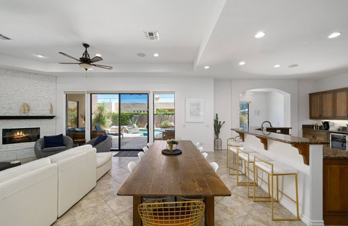 Desert Club Estates House | Paloma Paradise/Close to Festivals/Private Pool/Beautiful home in LQ Cove