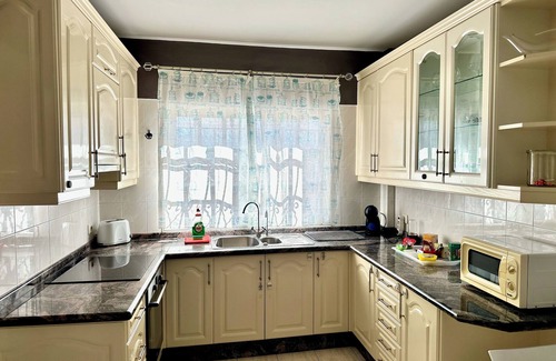 San Isidro House | Pambnb - House near to Beach, Terrace, Fiber Wi-Fi, BBQ