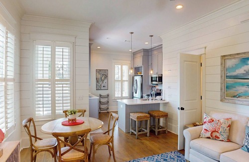 Jekyll Island House | Pammy's Oaks and Sand @ Ocean Oaks 4 Bedrooms, 2.5 bathrooms