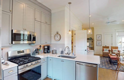 Jekyll Island House | Pammy's Oaks and Sand @ Ocean Oaks 4 Bedrooms, 2.5 bathrooms