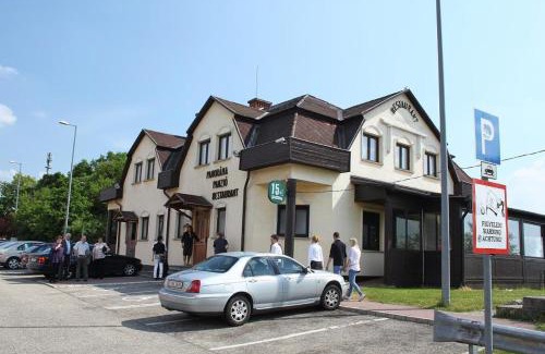Tatabanya Bed & Breakfast | Panoráma Panzió