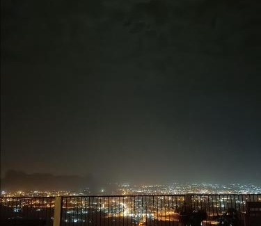 Al Hamra Ski Chalet | Panorama almisfah