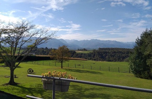 Labatmale Cottage | PANORAMA on the Pyrenees, "Les 3 Collines" sports and well-being holidays