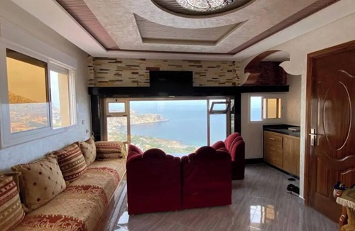 Belyounech House | Panoramic Paradise: Ultimate Beachfront Views Appartement