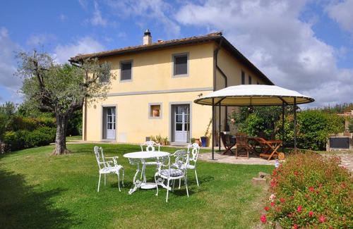Castelfiorentino Villa | PANORAMIC PRIVATE VILLA GELLO with landscaped pool