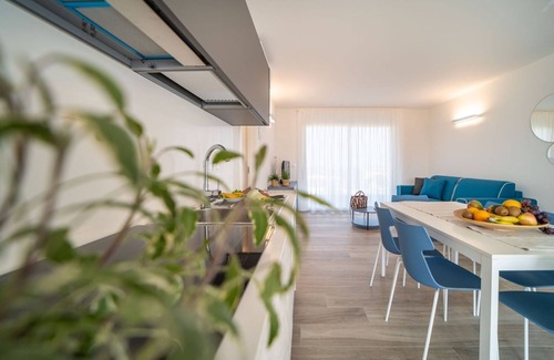 Lignano Sabbiadoro Apartment | Panoramic seafront view apartment in a brand new building