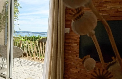Roscoff House | Panoramic view of Morlaix Bay, 50m from the beach.