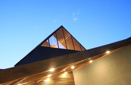 Murree Villa | Pantara Farmhouse - Luxurious Mountain top bungalow