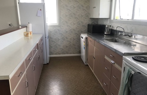 Papamoa Beach Apartment | Papamoa Unit, Ocean Views.