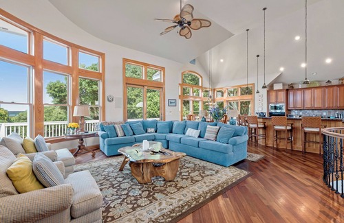 Corolla House | Par Excellence: Pool, Spa, Game Room, Elevator