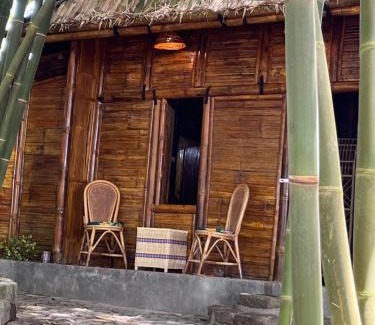 Berastagi Cabin | Para para cafe & cottage