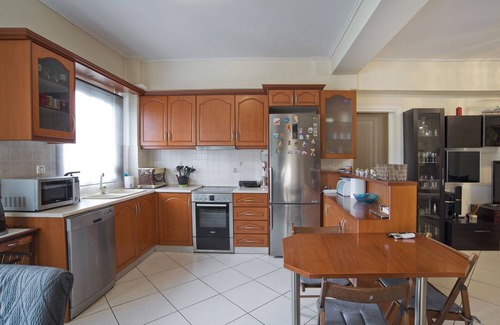 Khalandrion Apartment | Paradeisos Modern, 2BR, 2BA, Fully Equipped
