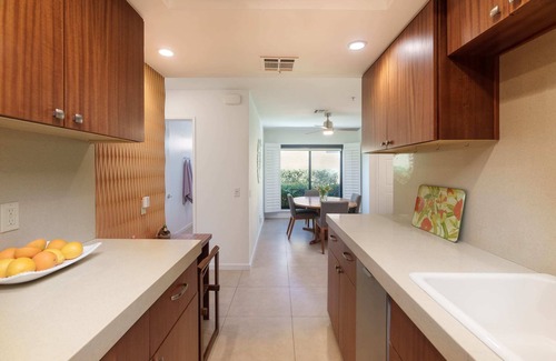 Araby Condo | Paradise at the Pointe
