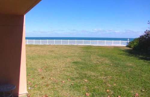 Satellite Beach Resort | Paradise Beach Club - Ground Floor & Townhouses