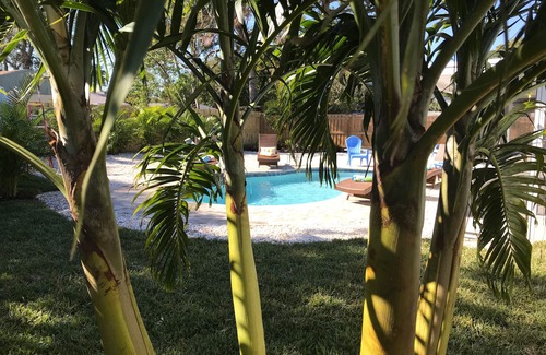 Bradenton House | Paradise Cove - A perfect Beach Getaway