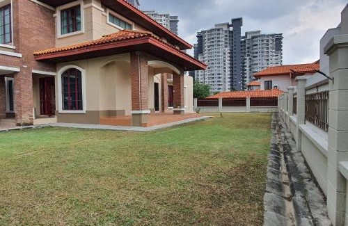 Ara Damansara House | Paradise Hideout - Bungalow at Ara Damansara PJ Fully Equipped