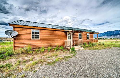 Livingston House | Paradise Valley Cabin by Chico and Yellowstone Park!