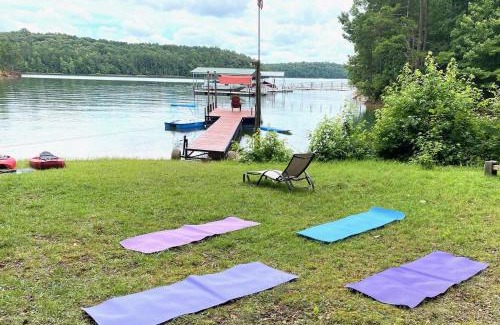 Reed Creek Villa | Paradise View Getaway-Dacha