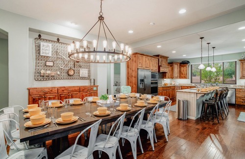 Santa Clara House | Paradise Village 3 - Grand View Estates