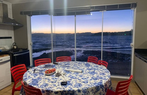 Ribeirao da Ilha House | Paraiso Ribeirão da Ilha Legitimo pé na Areia