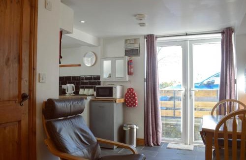 Farden House | Paramount Cottage