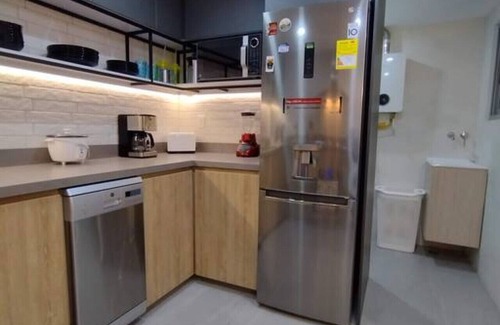 Buenos Aires Condo | Parche De Lujo, one block to metro and Zona Viva