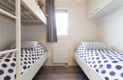 Cromvoirt Ski Chalet | ✓ Parel at Résidence de Leuvert ✓ Holiday home for 5 persons ✓ Located near Den Bosch (Noord-Brabant) ✓ Near De IJzeren Man ✓ Book directly through the park