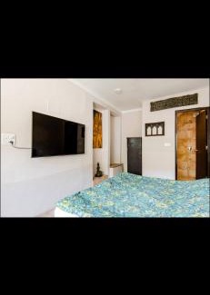 Karol Bagh Bed & Breakfast | Parigold