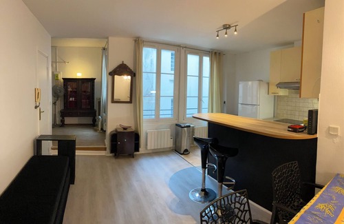 Quinze-Vingts Apartment | Paris, Bastille area. Very nice renovated apartment. Bright. Sleeps 4-6