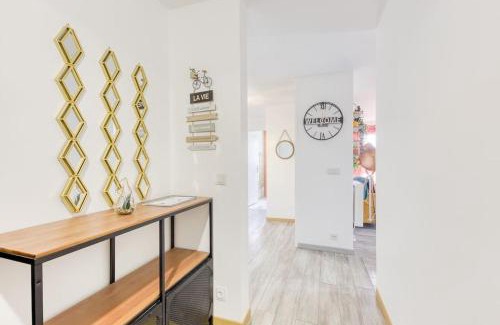 Le Bourget Apartment | Paris Family & Friends - Gare à 5 Minutes - Parking