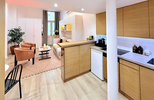 Saint-Merri Apartment | Paris Live, 1 Br/1 Ba, 4 ppl, 40 m²