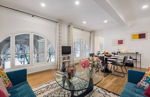 Palais-Royal Apartment | Paris, luxurious apartment for 6 people ideally located in the center of Paris