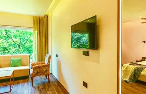 Pachmarhi Hotel | Park inn
