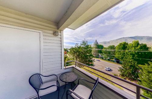 Chelan Apartment | Park Pointe Serene Hideaway A202