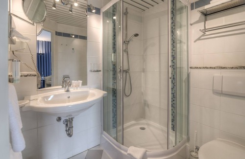 Plau am See Hotel | Parkhotel Klüschenberg