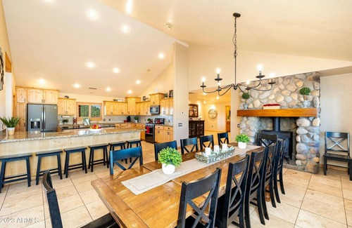 Parks Cabin | Parks - Secluded Elegance