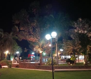 Barretos House | Parque das árvores hospedagem e eventos