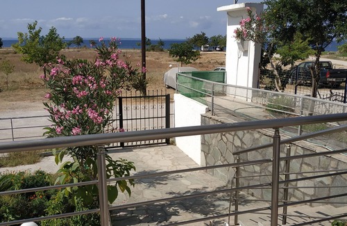 Psakoudia Apartment | Paschalia Sea View Studios