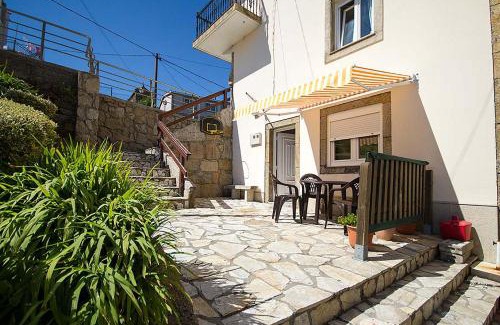 Ezaro Apartment | Paseo Mar 1