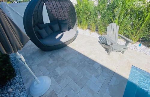 Pass-a-Grille House | Pass-A-Grille Key West Style Main House Pool BBQ