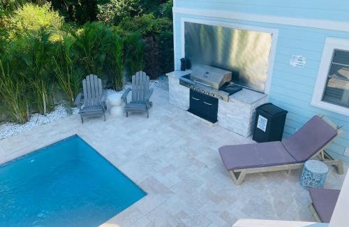 Pass-a-Grille House | Pass-A-Grille Key West Style Main House Pool BBQ