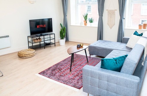 Castle Quarter Apartment | Pass the Keys | A very GRAND 1 Bedroom in the heart of the City!