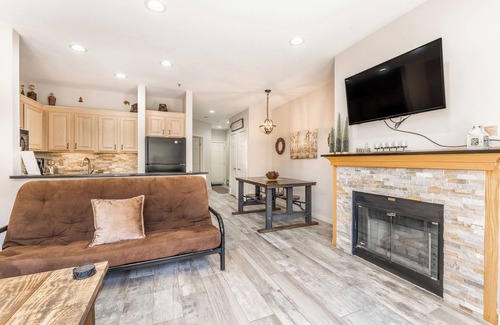 Lakeside Village Condo | Patio access to Keystone Lake & Gorgeous Views, Easy Access to Everything!