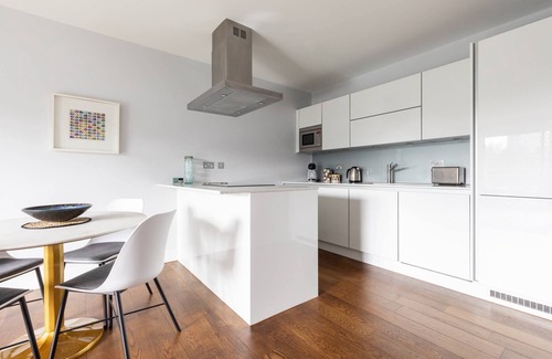Bunhill Apartment | Paton Street by onefinestay