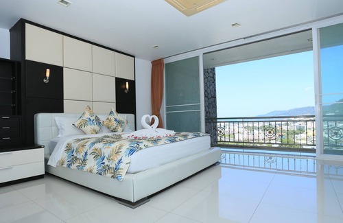Patong Villa | Patong Seaview Villa 4BDR private Pool