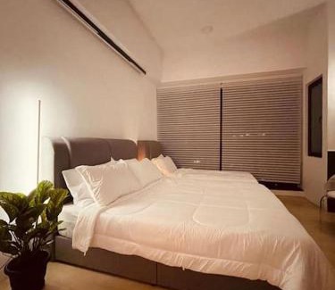 Bandar Tun Razak Apartment | Pavilion Bukit Jalil Stay l Revo Aurora l Near to Stadium by D'summer 28B