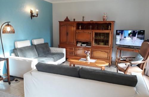 Fontenay-sur-Eure House | Pavillon 5 chambres, jardin privatif, proche Chartres, idéal pour familles et activités nature - FR-1-581-75