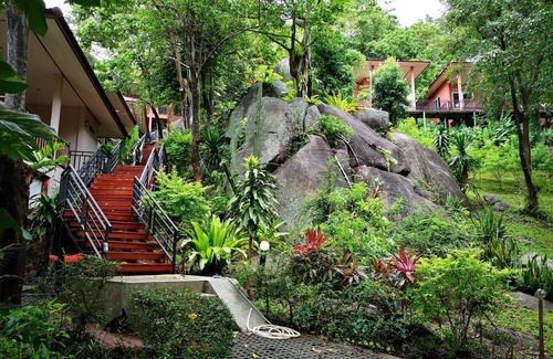 Hua Thanon Resort | PawPaw Resort
