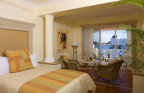 Ampliacion Juarez Resort | PB Rose' Owner Studio Suite, Request Dates