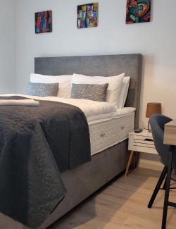 Szekesfehervar Apartment | Pe-Ki Lux Apartman Székesfehérvár